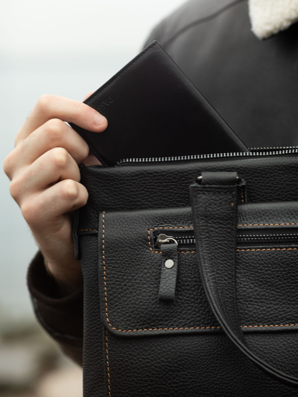 Сумка мужская Maxsimo Tarnavsky 1075 черная Сумка мужская Maxsimo Tarnavsky 1075 черная