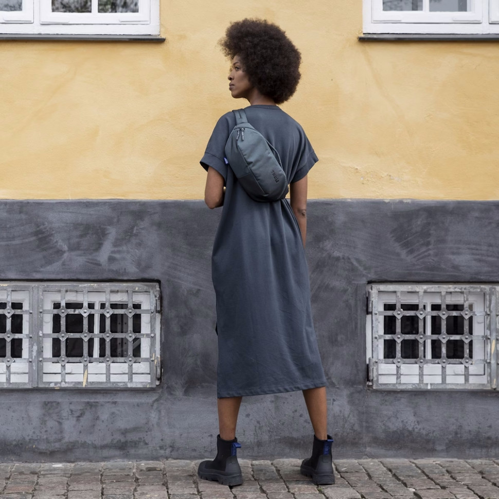 Рюкзак с одной лямкой Thule Subterra 2 3L 3205067 Dark Slate