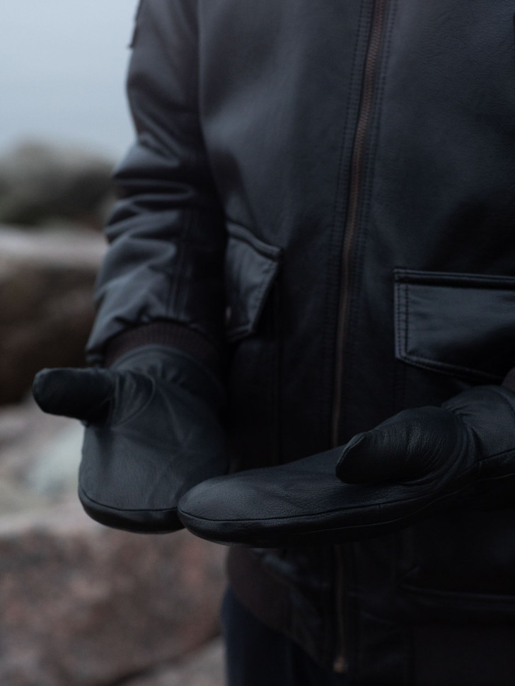 Варежки мужские Fascino 5542 черный 