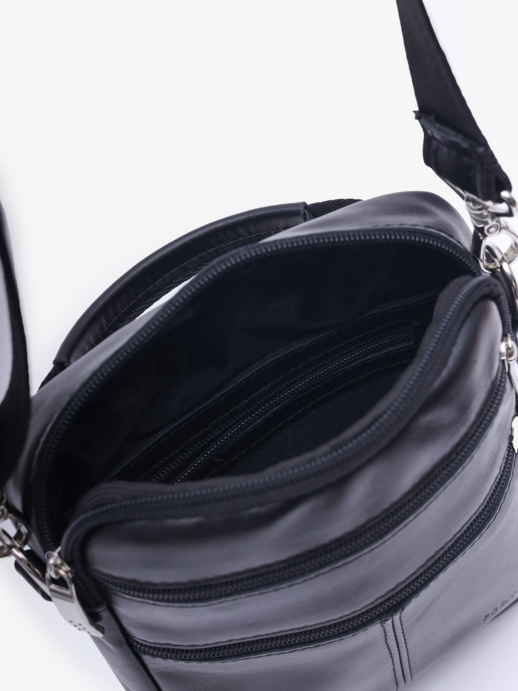 Сумка мужская Protege Ц-293/1.8 черная гладкая