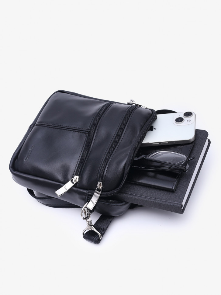 Сумка мужская Protege Ц-293/1.8 черная гладкая