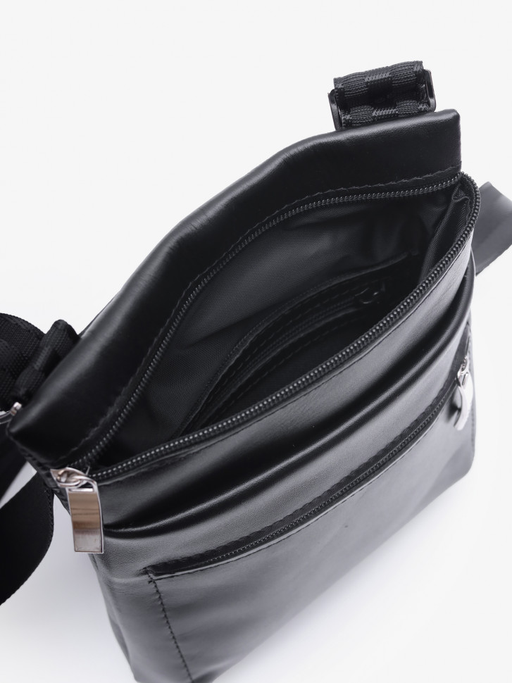 Сумка мужская Protege Ц-297.8 черная гладкая