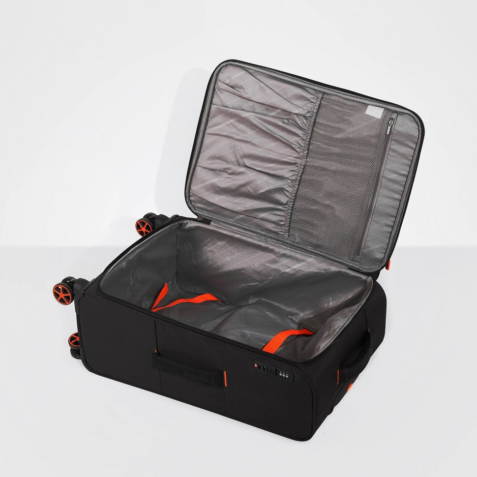 Чемодан Eberhart 30P Pure полиэстер 