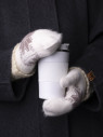 Варежки женские Корона 3046 молочные