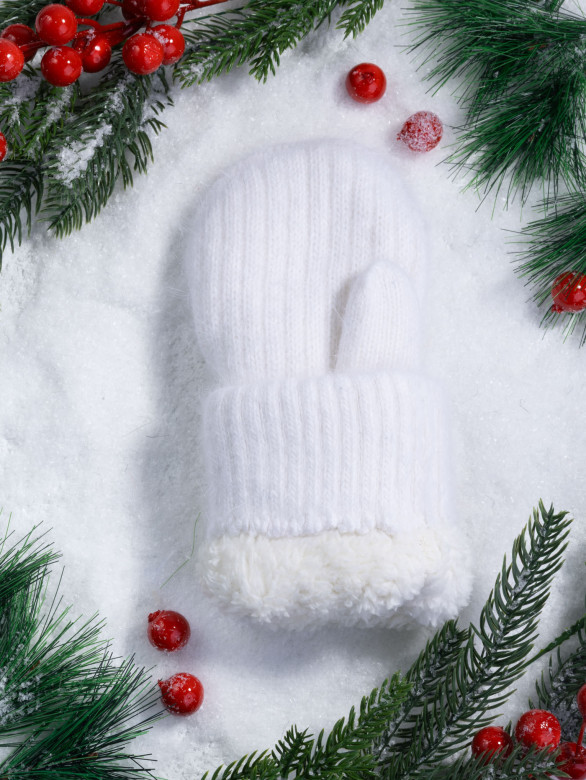 Варежки женские Корона 6559 белые Варежки женские Корона 6559 белые