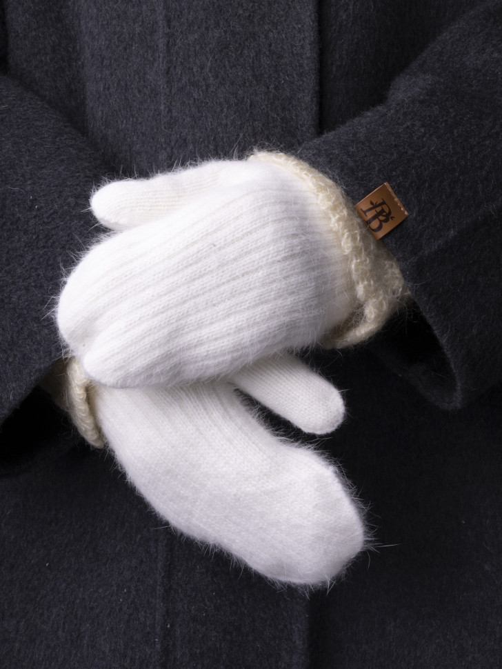 Варежки женские Корона 6559 белые