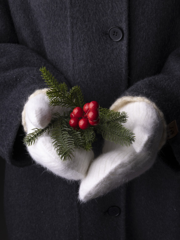 Варежки женские Корона 6559 белые Варежки женские Корона 6559 белые