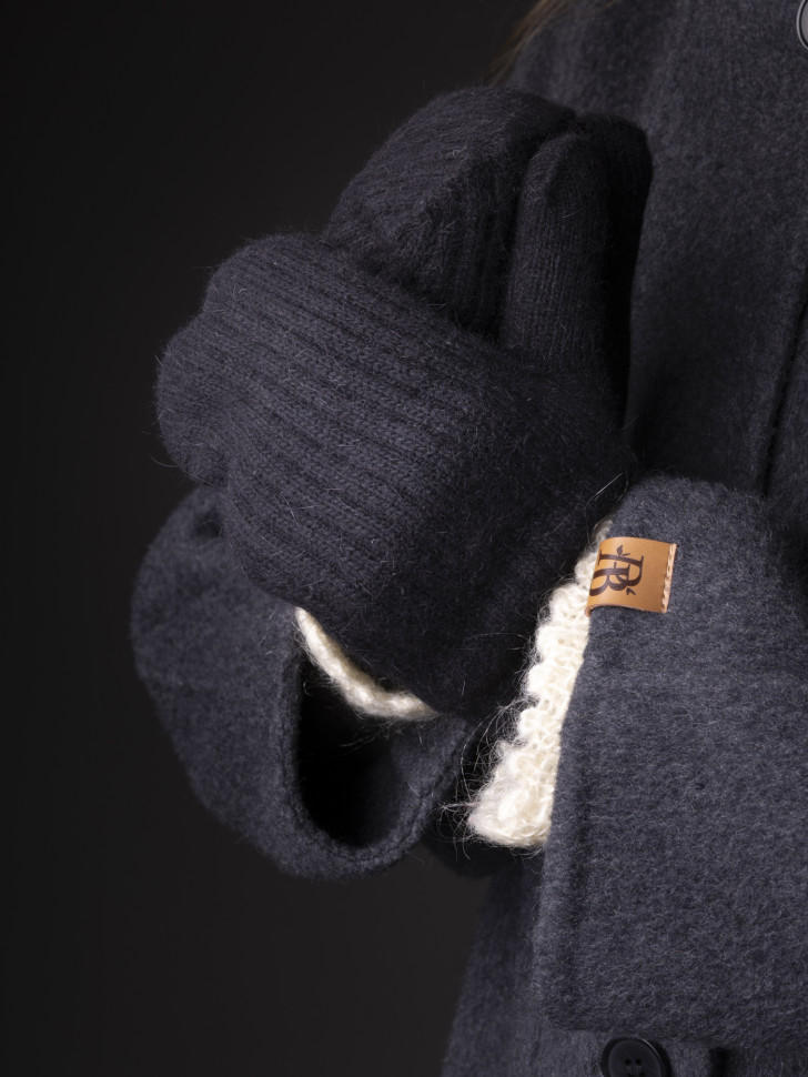 Варежки женские Корона 6559 черные