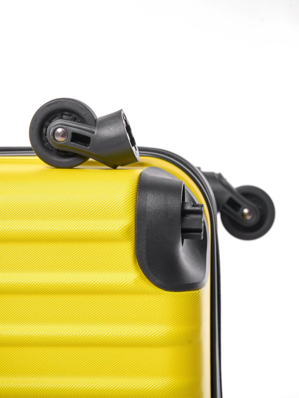 Чемодан L'Case, Krabi без расширения жёлтый Чемодан L'Case, Krabi без расширения жёлтый